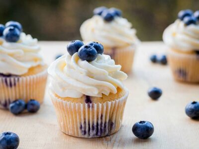 Lire la suite à propos de l’article Muffins aux myrtilles