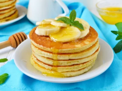 Lire la suite à propos de l’article Pancakes moelleux à la banane